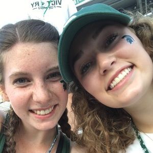 Meet your Posher, Kyra